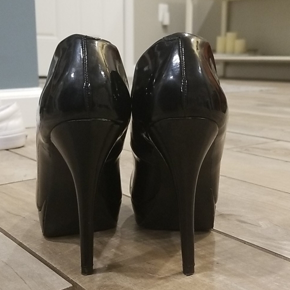 Steven Madden black pumps - Picture 4 of 6